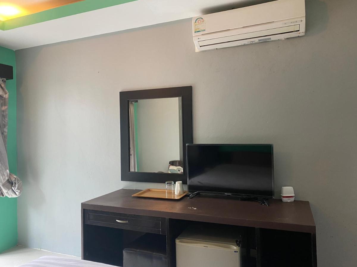 Lavender Patong Hotel Экстерьер фото