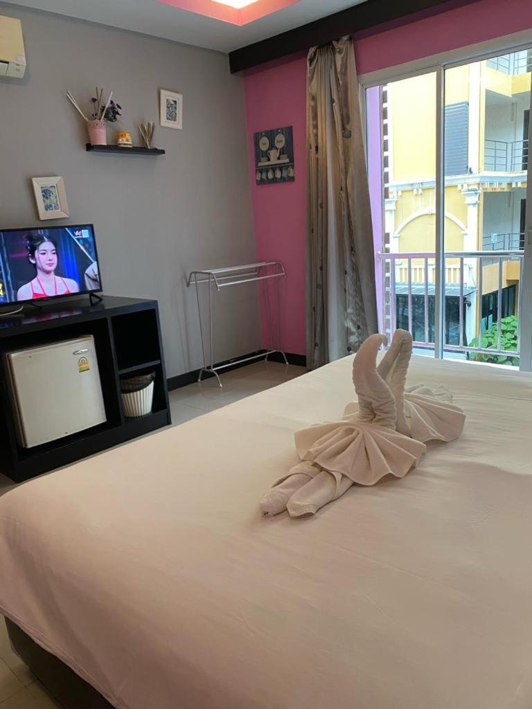 Lavender Patong Hotel Экстерьер фото