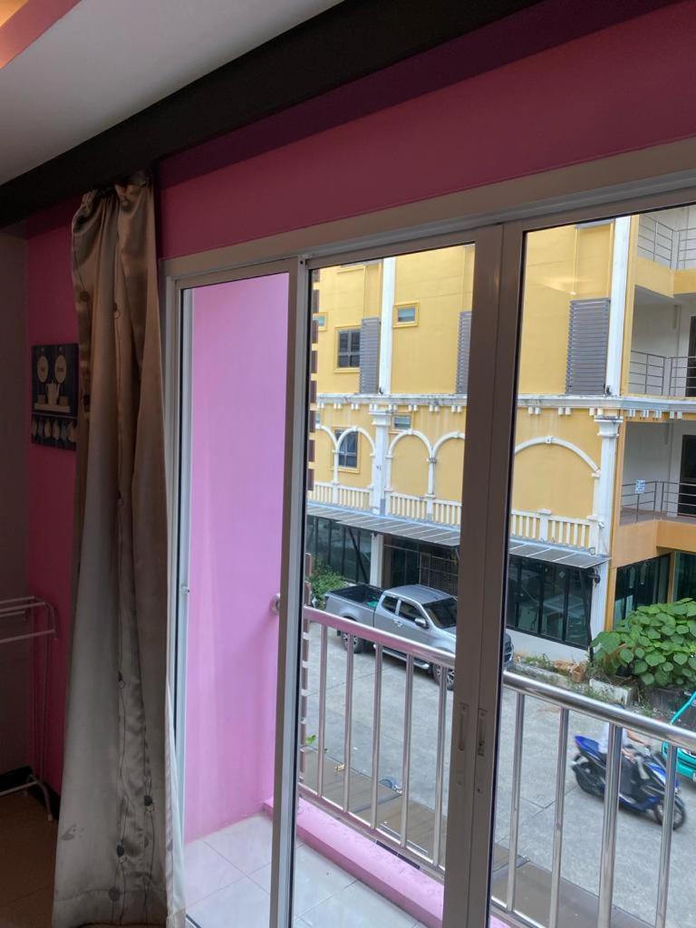 Lavender Patong Hotel Экстерьер фото