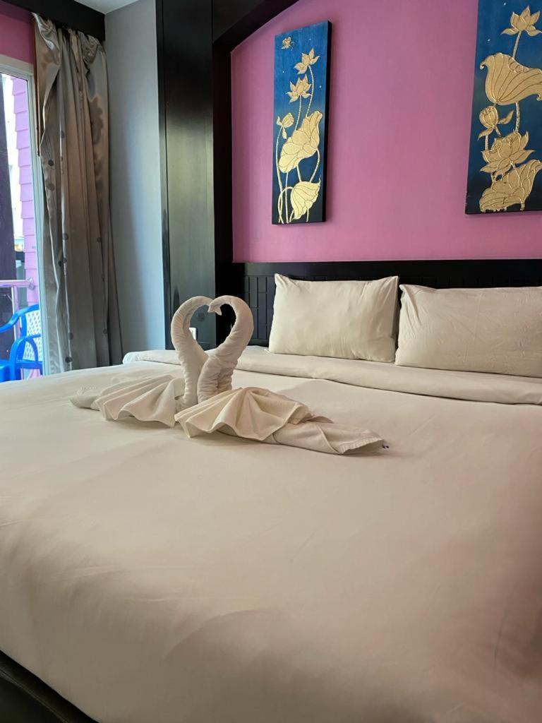 Lavender Patong Hotel Экстерьер фото